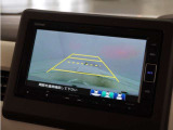 ◆バックカメラ◆リバースにするだけで映ります、後方の安全確認や、狭い駐車場での車庫入れ、雨の日や夜間など視界の悪い時に便利です!安全にバックする為には欠かせない装備です。
