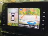 【アラウンドビューモニター】専用のカメラにより、上から見下ろしたような視点で360度クルマの周囲を確認することができます☆死角部分も確認しやすく、狭い場所での切り返しや駐車もスムーズに行えます。