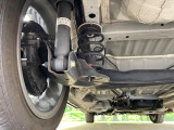 お車を安心してお乗りいただく為には、足回りの定期点検が欠かせません。サービスサポート(有償保証)では無料点検もご提供しており、安心のカーライフをお過ごしいただけるサポート体制が整っています。