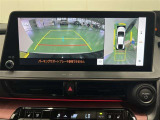バックカメラ、パノラミックビューモニター付きで視界良好