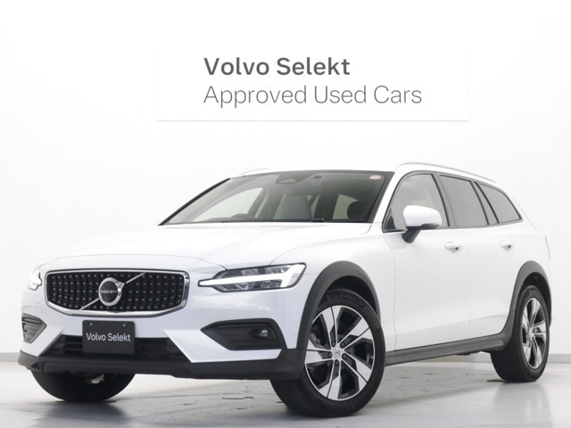 ボルボ V60クロスカントリー 
