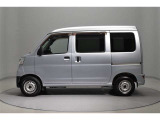 当店は全車『ロングラン保証』付!(1年間、距離無制限 HV車はHV保証付) 別途延長保証もご用意しております♪ ぜひ現車を確認にご来店ください