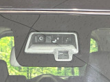 【スズキ セーフティサポート】走行中に前方の車両等を認識し、衝突しそうな時は警報とブレーキで衝突回避と被害軽減をアシスト。より安全にドライブをお楽しみいただけます。