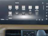 【NissanConnectインフォテインメントシステム】は、 Google 搭載となり、ナビゲーションはもちろん、普段スマートフォンなどで楽しんでいる情報やエンターテインメントを車内でも利用できます。