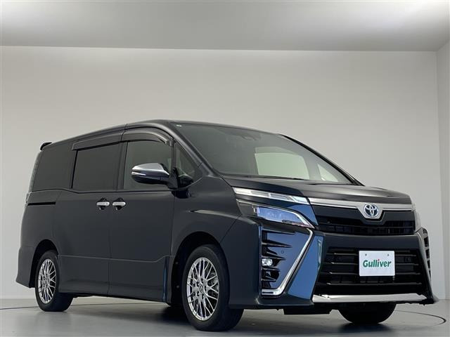 トヨタ ヴォクシー 1.8 ハイブリッド ZS 煌III 修復歴無し の中古車