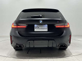 弊社ではオーナー様の安心安全ドライブをサポートさせていただくためにもBMW自動車保険をお勧めしておりますhttps://www.bmw.co.jp/ja/topics/service-and-accessory/financial-services/insurance/index.html#