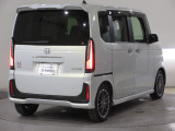 ボディクリーニング後、愛車をピカピカの状態へ保護するコーティング「ブライトパック」がおススメです!水垢がつきにくく、手入れがしやすくなりますよ!いつも愛車をきれいにしておきたい方におススメです。