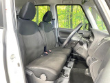 運転席シート廻りは使用感も少なく、良好な状態となっています。丁寧に使われていたことがよくわかりますね。