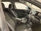 点検整備時に交換が必要な項目(BMW認定指定交換指定部品など)に関しましては、すべて新品の純正部品を使用させていただきます。※点検項目にはBMWコンピューター診断も含まれます。