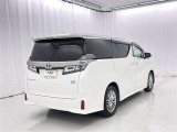 沢山乗れるのがこの車の魅力!2台で移動しないと・・・なんて時もこの車なら1台で!大活躍です♪