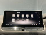 コネクテッドナビゲーションです♪目的地まで案内するナビゲーション機能の他にAPPLE CarPlayも搭載♪フルセグ画質で楽しめるTVやBluetooth 多彩な機能が満載で運転を快適にサポートしてくれます☆