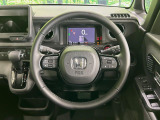 【純正革巻きステアリング】上質な革を使用することで、手にしっかり馴染みとても運転しやすいハンドルです♪