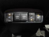 ステアリングヒーター・シートヒーターが付いて寒い冬の運転も快適です。