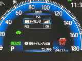 安心で快適なカーライフをお約束するためにおつけする&rdquo;ロングラン保証&rdquo;。ご購入後の走行距離は無制限。1年間の無料保証がついてる、トヨタU-Carの安心保証です。