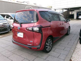 走りにこだわりながら収納力も持ち合わせたお車です。荷物を載せて軽快なドライブを楽しめますよ♪