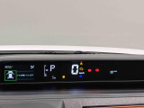 TFTカラ-マルチインフォメ-ションディスプレイ4.2インチの液晶画面に、安全・安心のコンテンツやオ-トエアコンのステ-タスなど、さまざまな運転情報を表示し見やすさにこだわったメ-タ-です♪