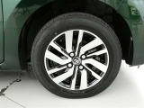 【タイヤ4本新品】・・・こちらのお車はネッツ千葉で購入時タイヤ4本交換します。消耗品ですが高価なのがこのタイヤ・・・!このクルマ、お得ですよ♪
