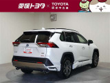 「中古車ハイブリッド保証」付き。ハイブリッド機構を無償で保証します。保証期間は、初度登録年月から10年目まで、またはロングラン保証が終わってから3年間。ただし累計走行距離が20万km以内です。