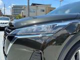 躍動感のあるLEDヘッドライトユニット