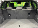 【パワーバックドア】スマートキーや運転席のボタンを押すだけでリアゲートが自動で開閉します!荷物を持っている時や、高い位置にあるバックドアを閉める際に便利な機能です♪