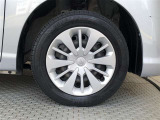 タイヤサイズは165/65R14です