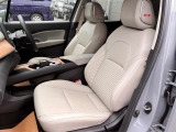 【車検・点検もおまかせください】お買い上げ頂いたお車の整備も当社工場で行います。ディーラー基準の安心な整備でお客様の車検・点検もサポートします。