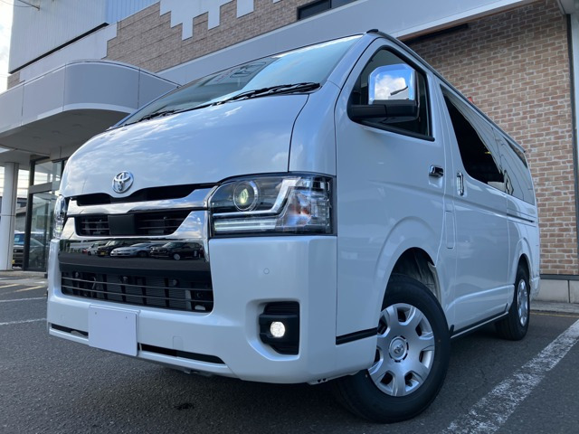 トヨタ ハイエースバン 