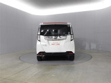 中古車の内外装の状態などをひと目で分かるよう、トヨタ車のプロの検査員が実施した「車両検査証明書」をご用意しています。