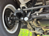 お車を安心してお乗りいただく為には、足回りの定期点検が欠かせません。サービスサポート(有償保証)では無料点検もご提供しており、安心のカーライフをお過ごしいただけるサポート体制が整っています。