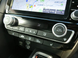 U-selectなら保証付きで納車後も安心!!!自社保証1年間、走行距離無制限ついております。気になる点がございましたらなんなりとお申し付けください!※本体価格40万円以下の車両は3ヶ月の保証となりま