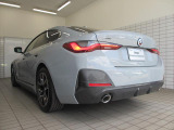 BMW認定中古車は、ドイツ本社と同様の教育・訓練を受けたBMW専門のメカニックが100項目以上のポイントを徹底的にチェックし、整備したうえでご納車させていただきます。