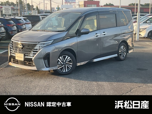 セレナ 1.4 e-POWER ハイウェイスターV