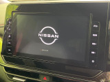 【大画面ナビ】人気の大型9インチナビを装備。存在感のある大画面はインパクト大!ナビ利用時のマップ表示は見やすく、テレビやDVDは臨場感がアップ!いつものドライブがグッと楽しくなります♪