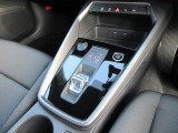 見た目に美しく、そして機能的でもあること。これこそがAudiのインテリアの伝統です。