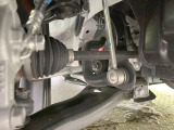 お車を安心してお乗りいただく為には、足回りの定期点検が欠かせません。サービスサポート(有償保証)では無料点検もご提供しており、安心のカーライフをお過ごしいただけるサポート体制が整っています。