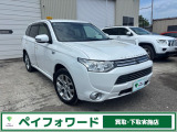 【中古車情報】三菱 アウトランダーPHEV 2.0 G セイフティパッケージ 4WD 夏冬タイヤアルミ付 スマートキー の中古車詳細（走行距離：14.3万km、カラー：パール、販売地域：北海道札幌市白石区東米里）