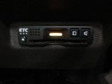 今や標準装備になりつつあるETC車載器も装着されております。料金所を通過するときも楽々です。