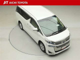 両側パワースライドドア付きだから、狭い駐車スペースなどでの乗り降りラクラク♪小さなお子さまのいるご家庭には嬉しい装備です。