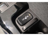 シートヒーター装備付き車!!座席に埋め込まれた電熱線によりシートを暖めることが出来る装備で、温められたシートは、寒い冬には最適です!!
