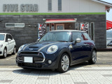 当店では、BMW MINIを中心に個性的な車の販売をしております。見ているだけでも楽しい車を展示してますので、遊びがてらにてもご来店下さい。写真画像を見ていただくとオリジナルの整備内容がご確認で出来ます。