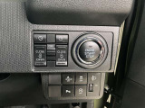 両側電動スライドドア付き車両です。
