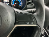 【ステアリングスイッチ】運転中に前方から目線をそらすことなくオーディオ等の操作が可能な便利機能!安心&快適なドライブを演出してくれます。