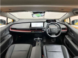 運転席周辺の様子です☆ オーディオ周りやメーター類の位置など、ご確認下さいね♪