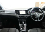 スッキリした運転席まわりで、快適ドライブが楽しめます!