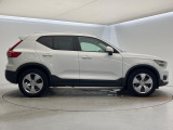全国のVOLVOからお取り寄せが可能※!遠方の店舗に展示してあるクルマが気になる場合も、最寄りの店舗でご購入ただくことが可能です!是非私たちに要望をお聞かせください!※別途費用