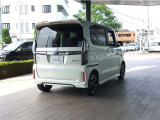 【検査】私たちの目だけではなく、第三者機関にて車両検査を行っております。全車両に車両評価証を発行しております。ご不明な点がございましたらお気軽にお問い合わせくださいませ。