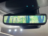 【デジタルインナーミラー】後席の大きな荷物や同乗者で後方が確認しづらい時でも安心!カメラが撮影した車両後方の映像をルームミラー内に表示。クリアな視界で状況の確認が可能です!