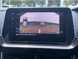リアビューカメラを装備、狭い駐車場も安心です。