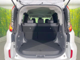 普段のお買い物や通勤、送迎等に十分な荷室スペースを確保しております。セカンドシートを倒すと、大きな荷物の積載も可能です♪