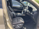 【運転席パワーシート&ドライビングポジションメモリー機能】運転手にあったシートパターン設定可能です。